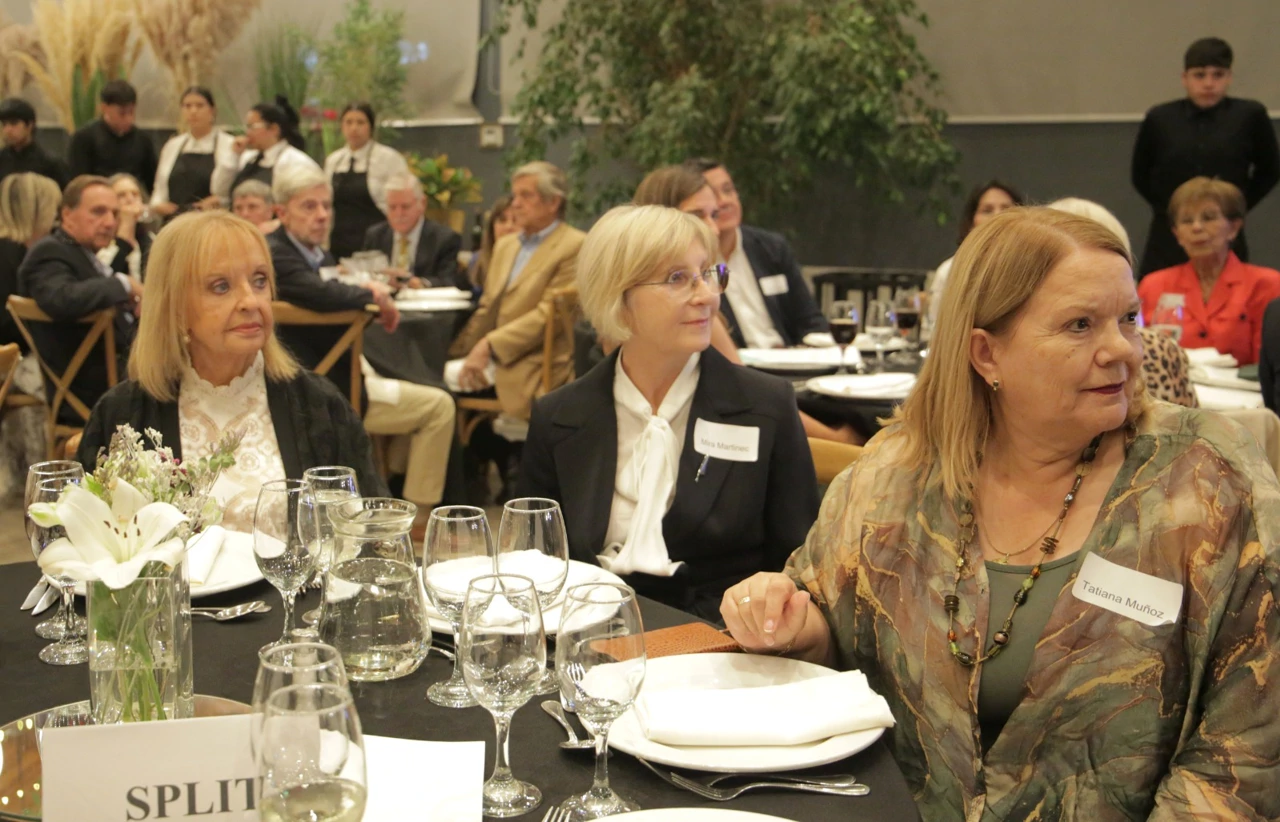 Rossana Magaš, Embajadora Mira Martinec, Tatiana Muñoz, Foto: Mario Bravo//