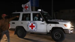 Vozilo Crvenog križa s taocima stiglo na granični prijelaz Rafah