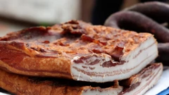 Suhomesnati proizvodi