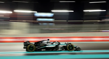 George Russell na stazi u Abu Dhabiju