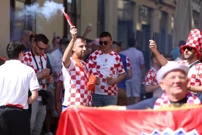 Sve brojniji navijači u središtu Leipziga prije utakmice s Italijom  , Foto: Sanjin Strukic /PIXSELL