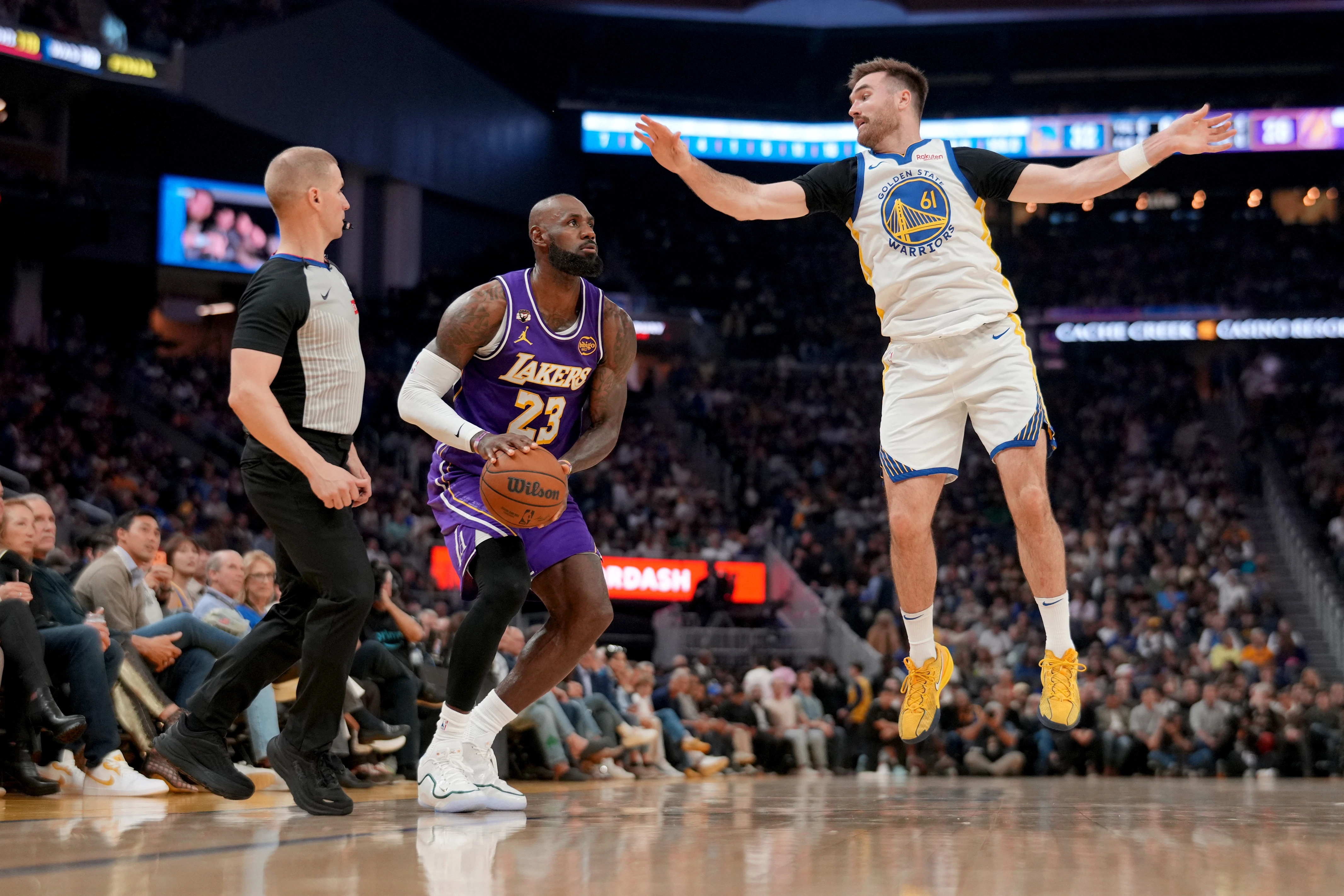 Pobjede Lakersa i Knicksa