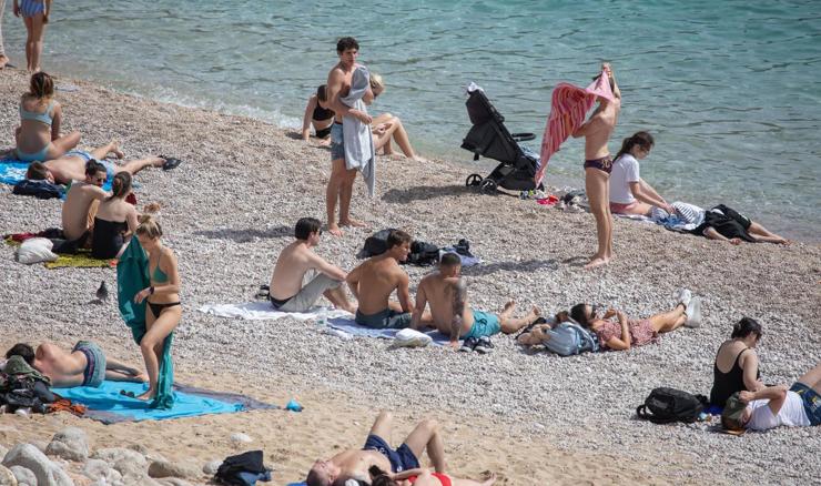 U Hrvatskoj više od 14 milijuna noćenja u prvih pe