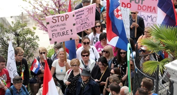  Prosvjed mještana Ilovika i Lošinja zbog izgradnje luke Mrtvaška na otoku Lošinju 2022. godine