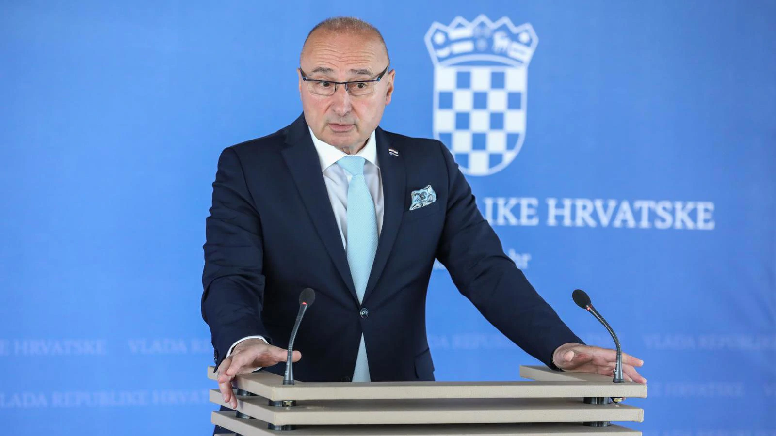 Gordan Grlić Radman