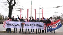 Navijači u Rigi obilježili Dan sjećanja na Vukovar
