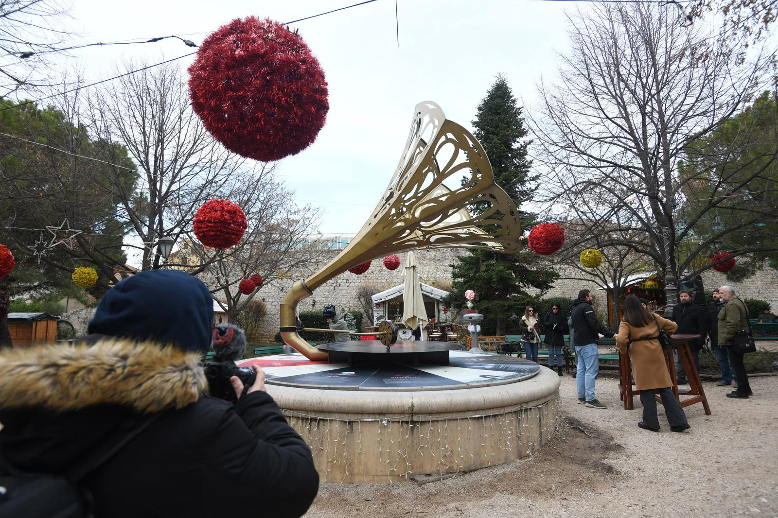 Skulptura posvećena poznatoj Šibenki Ester Mazzoleni HRT