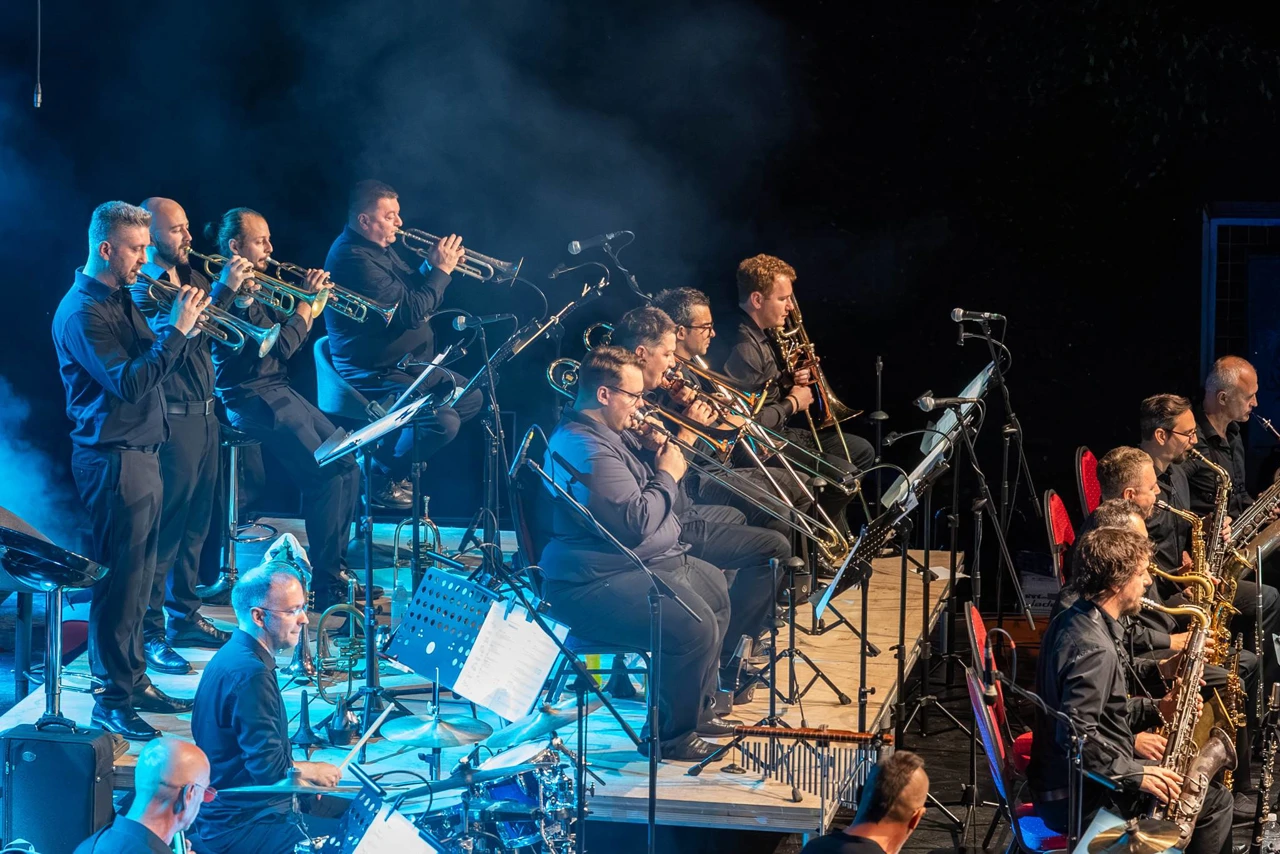 Jazz orkestar HRT- a u Karlovcu , Foto: Roman Romčević /GK Zorin dom 