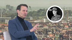 Miro Kovač, Charles de Gaulle (u kutu)