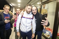 Navijači priredili doček igračima Hajduka koji su slavili u derbiju s Dinamom, Foto: Miroslav Lelas/PIXSELL