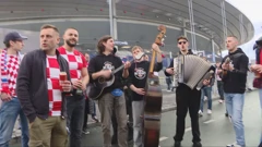 Hrvatski navijači ispred Stade de Francea, Foto: HTV/HRT