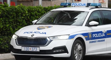 Policija