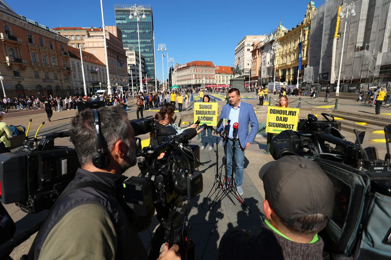 Greenpeace: Potrebno je ulagati u domaće obnovljive izvore energije, Foto: Greenpeace/HRT