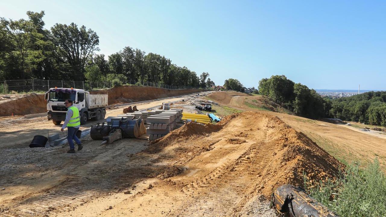 Sanierung des Erdrutsches auf Pantovčak soll bis Ende September abgeschlossen sein 5 pxl 110725 135384906 20250901121056