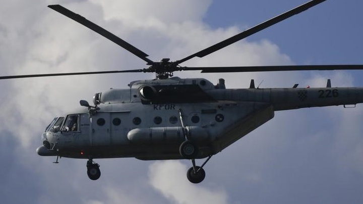 Piloten der kroatischen Luftwaffe transportierten ein Kind trotz Stürmen von Korčula nach Split 8 pxl 300725 136154846 20250830153208