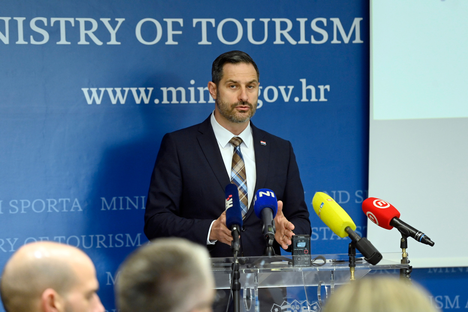 glavina press2 170426 20260417091657