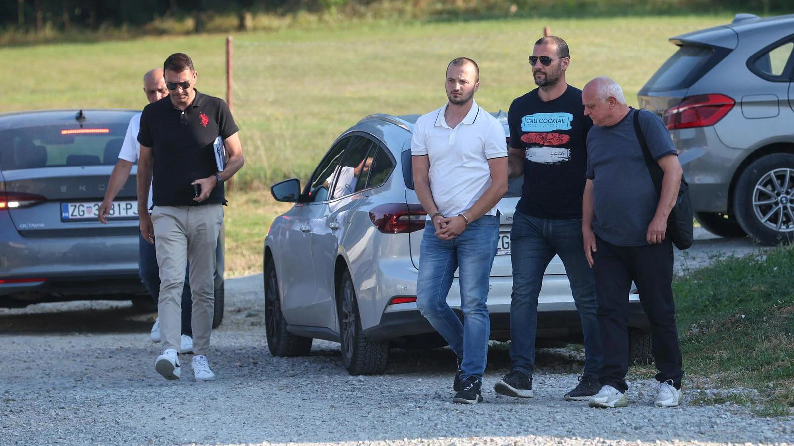 Policija dovela osumnjičenog Andreja B. na pretres kuće 