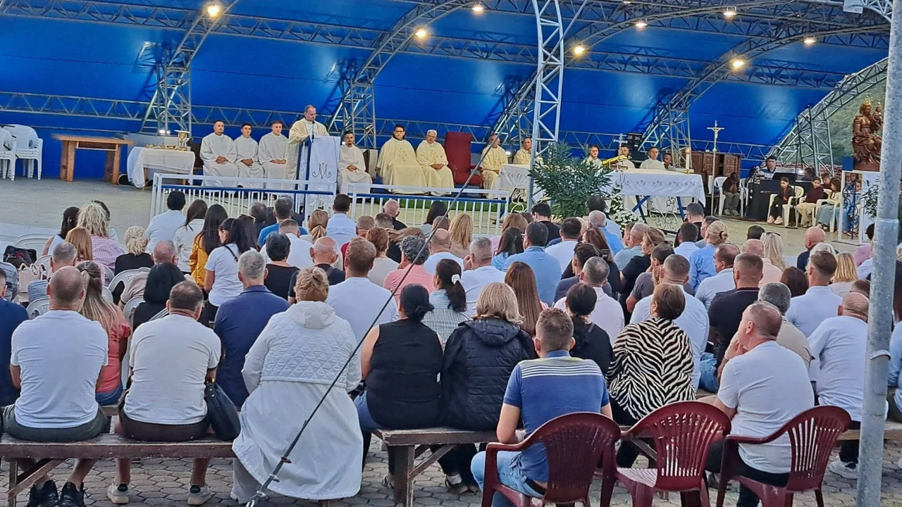 Vjernici na Kosovu proslavili blagdan Rođenja Blažene Djevice Marije, Foto: Anto Pranjkić/Glas Hrvatske