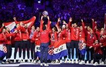 Rukometaši Hrvatske s brončanim medaljama   , Foto:  Sanjin Strukic /PIXSELL