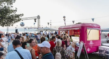 Festival sladoleda u Njivicama