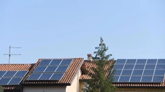 Solarne ploče-paneli na stambenim objektima
