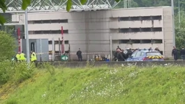 Naoružani napadači iz zasjede napali zatvorski kombi