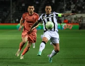 Vieirinha, Arber Hoxha , Foto: Alexandros Avramidis/REUTERS