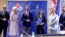 Social Policy Minister presents contracts for assistance for the needy