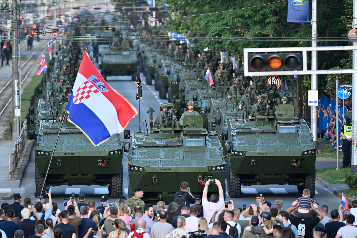bk vojni mimohod55 310725 20250731172442