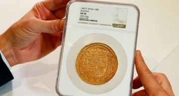 Zlatnik je težak 339 grama