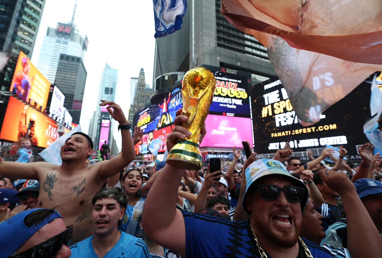 Argentinski navijači u centru New Yorka, Foto: Amanda Perobelli/REUTERS