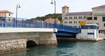 Tisno