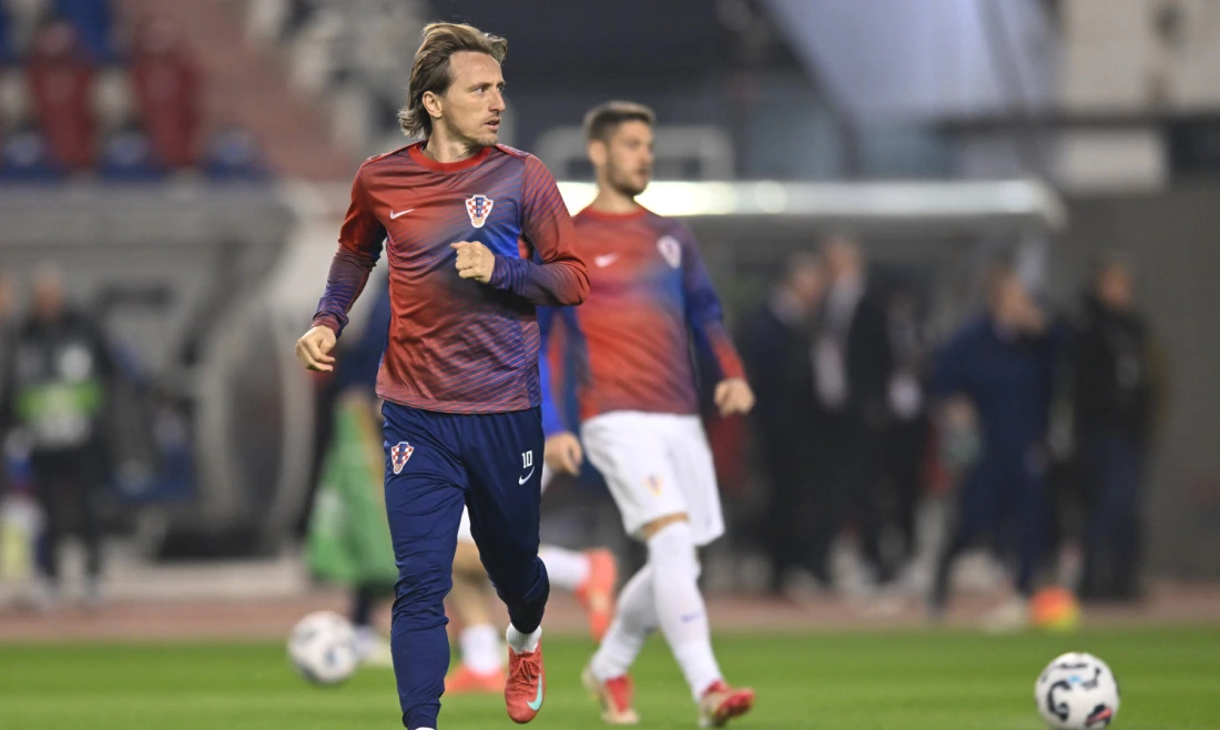 Luka Modrić na zagrijavanju uoči utakmice s Francuskom, Foto: Tom Dubravec/CROPIX