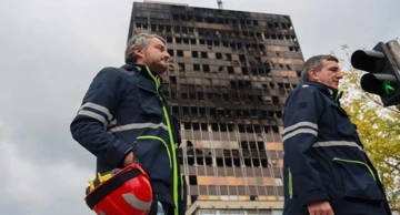 Structural engineer Mario Uroš (left) 