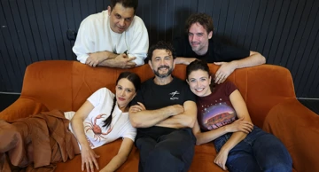 Ivna Bruck, Serena Ferraiuolo, Mirko Soldano, Andrea Tich i redatelj Vinicio Marchioni 