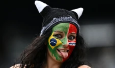Navijačica uoči utakmice Brazila i Norveške, Foto: Dylan Martinez/REUTERS