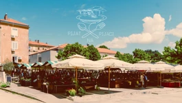 Pijat na pijaci