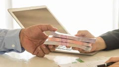 Kućanstva u eurozoni sve se manje zadužuju 