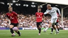 Emile Smith Rowe šutira na gol 