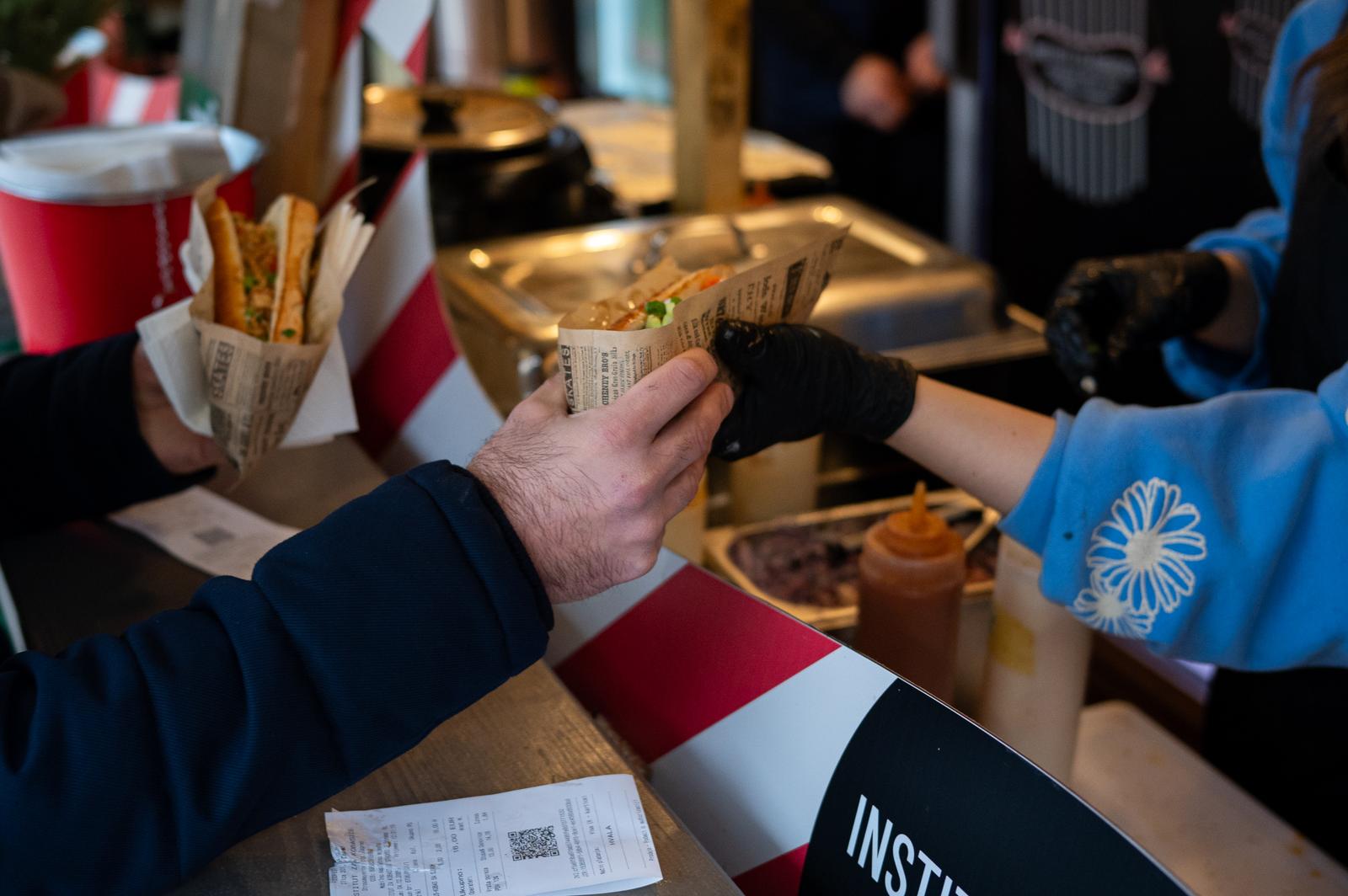 pxl 041225 142932290 20260428100232