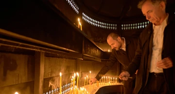 Predstavnici SNV-a zapalili svijeće za žrtve Vukovara i Škabrnje