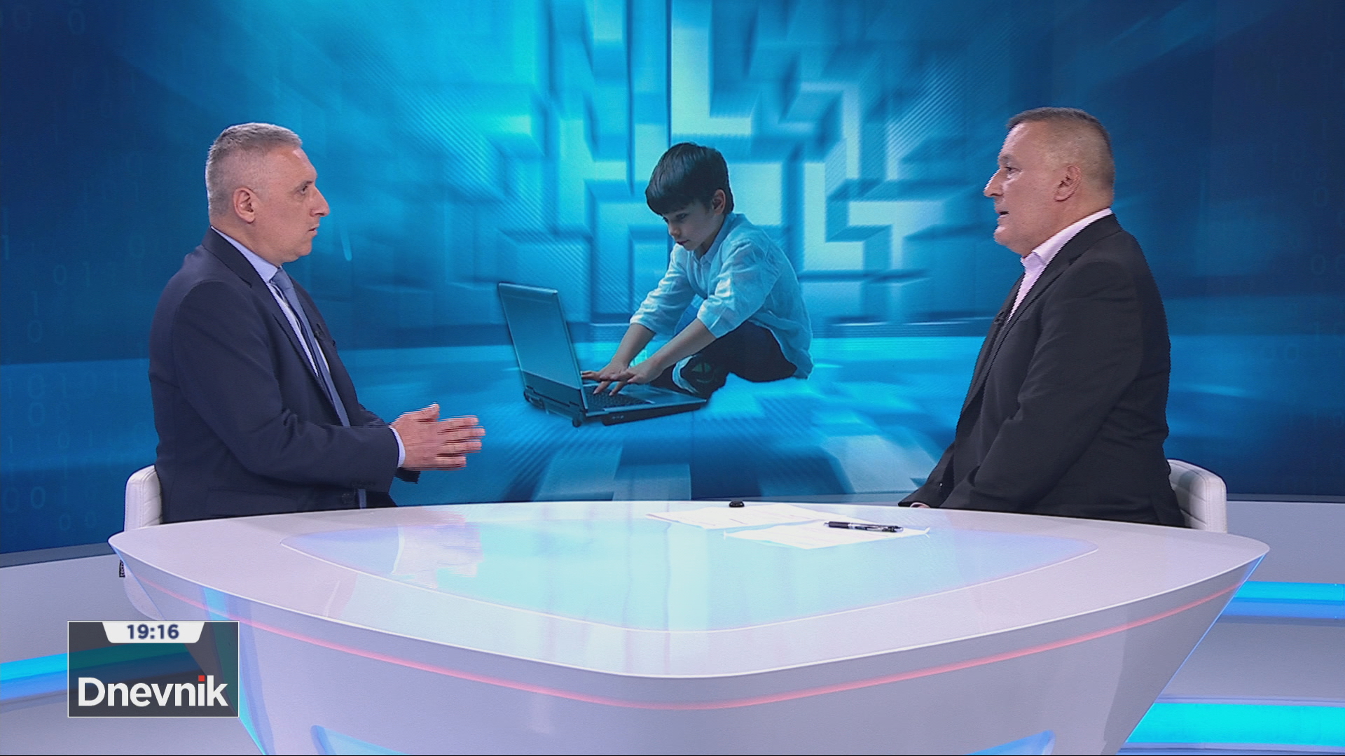 Internetdienstanbieter müssen sexuellen Kindesmissbrauch melden 1 tvd2 s potpisima frame 26697 20251024180247