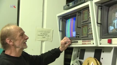 Gospodin Sabit Šarac zna sve tajne restauriranja vrijednih starih snimki, Foto: HTV/HRT