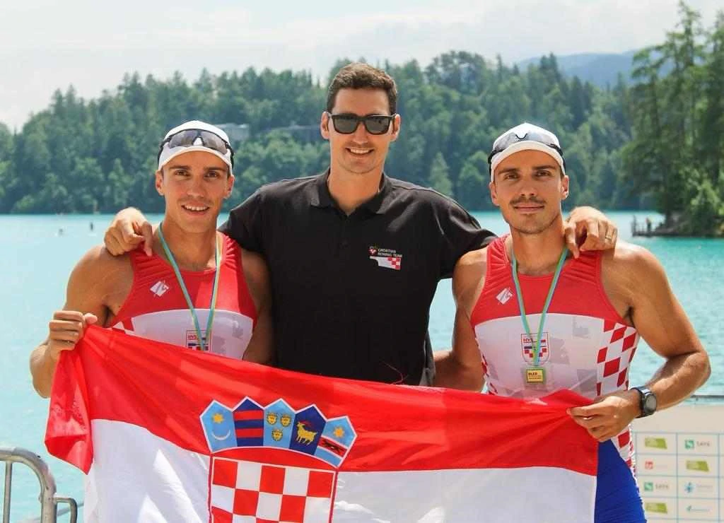 Patrik i Anton Lončarić i trener Toni Urlić, Foto: ./.