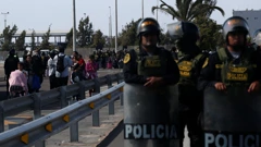 Sad pauzira imigracijaske zahtjeve