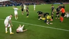 Barnabas Varga leži nakon duela s Gunnom