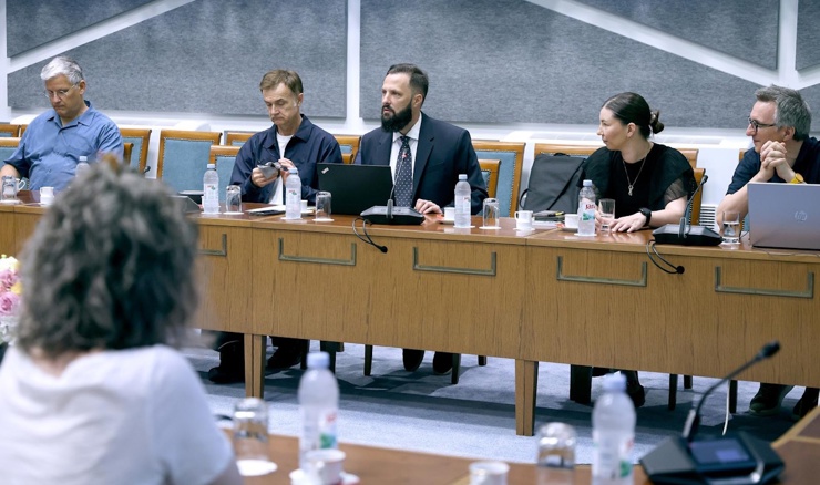 Okrugli stol SDP-a: Ključno je vratiti dostupnost javnog zdr