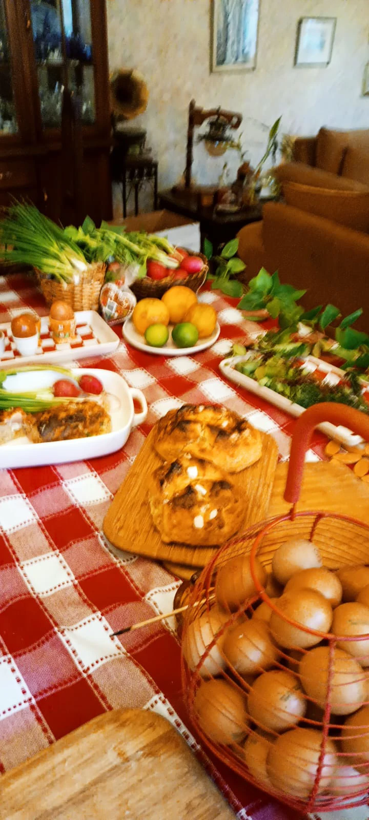 Desayuno pascual / Uskrsni doručak, Foto: Carlos Rojas//