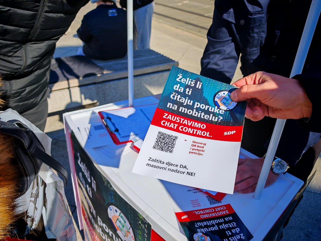 SDP protiv masovnog nadzora mobitela