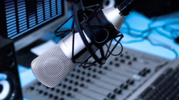 Svjetski dan radija: U Hrvatskoj je radio medij koji najmanje ...